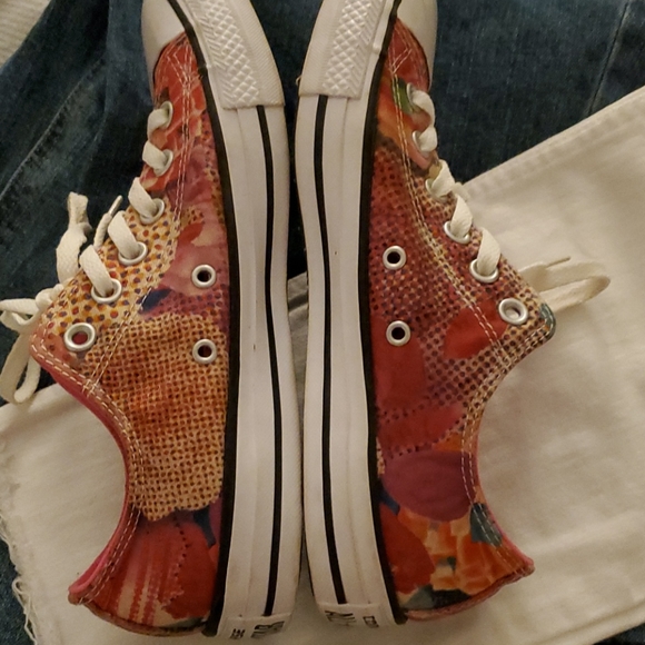 LATTICE & ROSES CONVERSE TENNIS SHOES - Picture 8 of 10